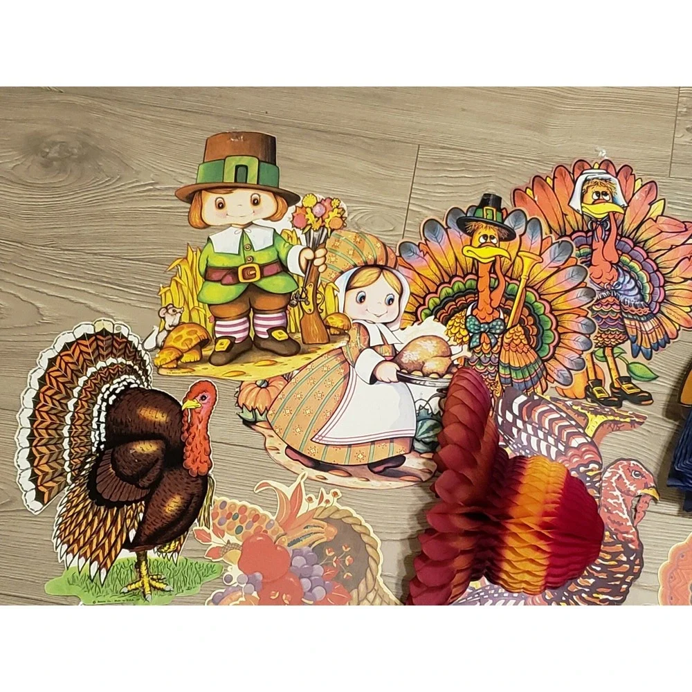 Vtg Beistle Hallmark‎ Thanksgiving Cut Pilgrim Turkey Holiday Decor Lot Tissue